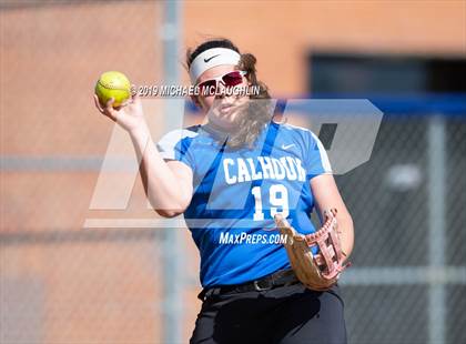 Thumbnail 1 in Seaford vs Calhoun (NYSPHSAA Sec 8 Class A Quarterfinal) photogallery.