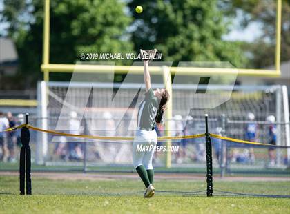 Thumbnail 1 in Seaford vs Calhoun (NYSPHSAA Sec 8 Class A Quarterfinal) photogallery.