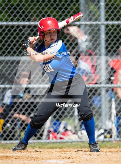 Thumbnail 1 in Seaford vs Calhoun (NYSPHSAA Sec 8 Class A Quarterfinal) photogallery.