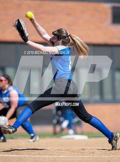 Thumbnail 1 in Seaford vs Calhoun (NYSPHSAA Sec 8 Class A Quarterfinal) photogallery.