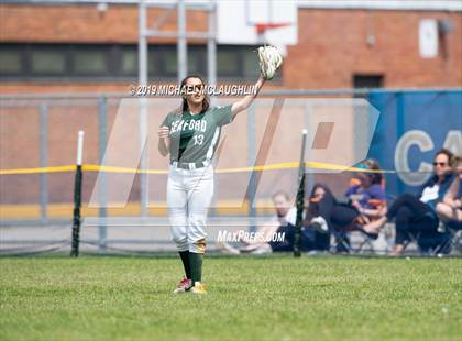 Thumbnail 1 in Seaford vs Calhoun (NYSPHSAA Sec 8 Class A Quarterfinal) photogallery.