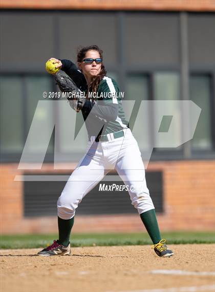 Thumbnail 3 in Seaford vs Calhoun (NYSPHSAA Sec 8 Class A Quarterfinal) photogallery.