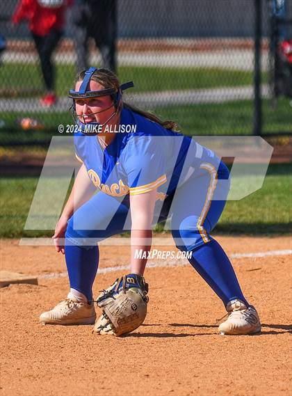 Thumbnail 2 in Boyd-Buchanan vs Hixson photogallery.