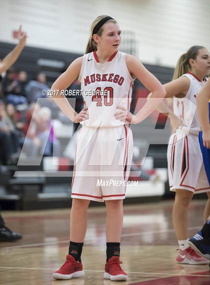Thumbnail 2 in Catholic Memorial @ Muskego photogallery.
