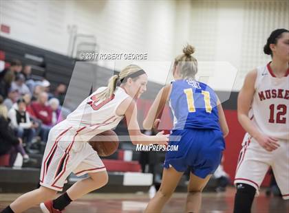 Thumbnail 2 in Catholic Memorial @ Muskego photogallery.