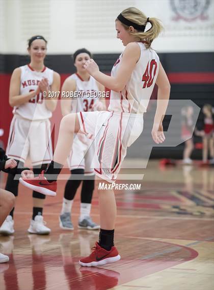 Thumbnail 1 in Catholic Memorial @ Muskego photogallery.
