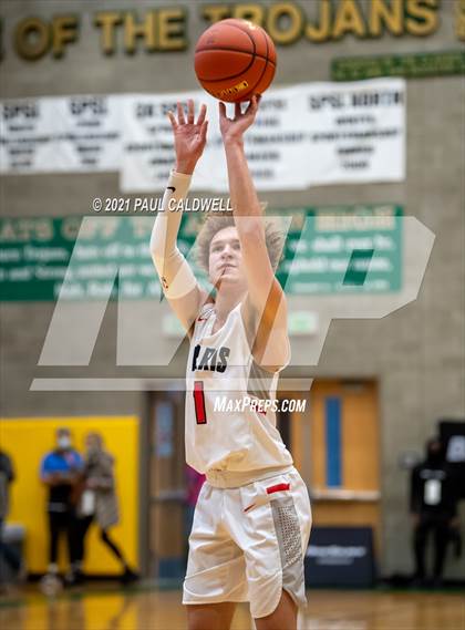 Thumbnail 3 in Ferris vs. Eastside Catholic (Hardwood Invite 1st Round) photogallery.