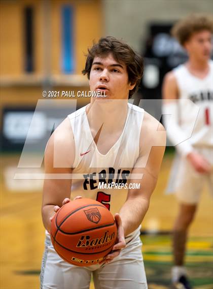 Thumbnail 3 in Ferris vs. Eastside Catholic (Hardwood Invite 1st Round) photogallery.