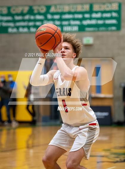 Thumbnail 1 in Ferris vs. Eastside Catholic (Hardwood Invite 1st Round) photogallery.