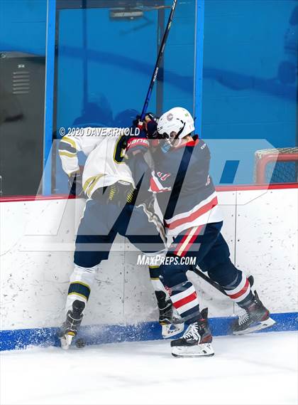 Thumbnail 3 in St. Mary's @ Central Catholic (MIAA Division 1 North 1st Round) photogallery.