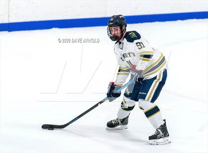 Thumbnail 2 in St. Mary's @ Central Catholic (MIAA Division 1 North 1st Round) photogallery.