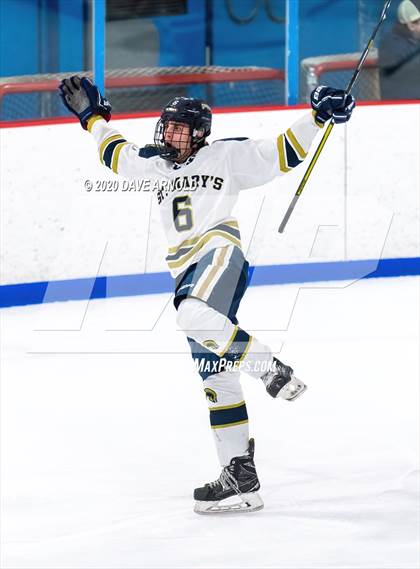 Thumbnail 1 in St. Mary's @ Central Catholic (MIAA Division 1 North 1st Round) photogallery.