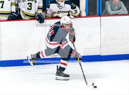 Thumbnail 1 in St. Mary's @ Central Catholic (MIAA Division 1 North 1st Round) photogallery.