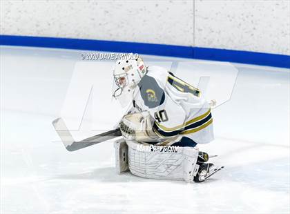 Thumbnail 2 in St. Mary's @ Central Catholic (MIAA Division 1 North 1st Round) photogallery.