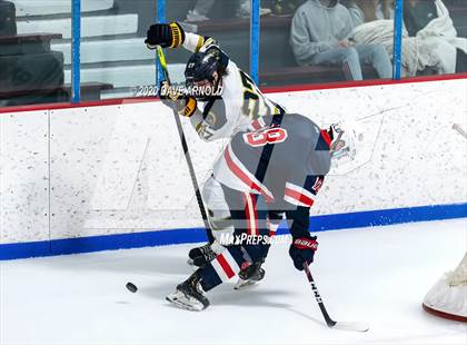 Thumbnail 3 in St. Mary's @ Central Catholic (MIAA Division 1 North 1st Round) photogallery.