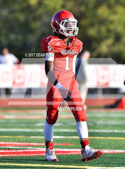 Thumbnail 3 in Lincoln-Way East @ Homewood-Flossmoor photogallery.