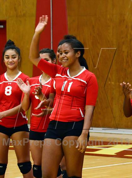 Thumbnail 2 in Salesian @ Cardinal Newman photogallery.
