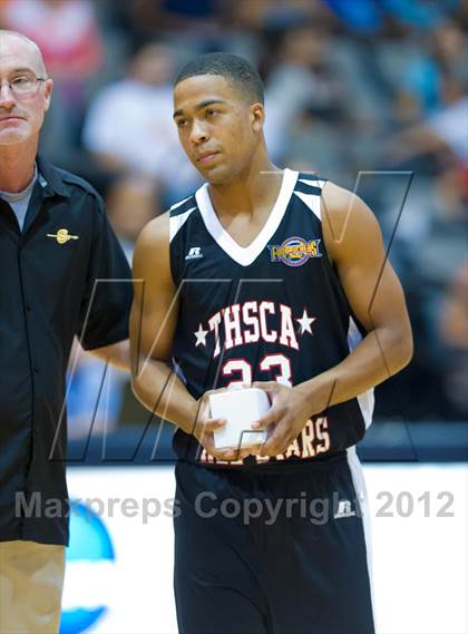 Thumbnail 3 in THSCA All-Star Basketball Game photogallery.