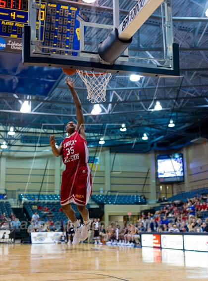 Thumbnail 1 in THSCA All-Star Basketball Game photogallery.