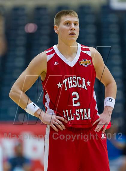 Thumbnail 3 in THSCA All-Star Basketball Game photogallery.