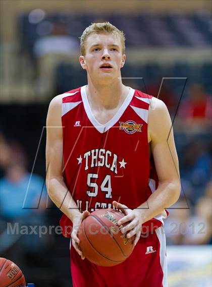 Thumbnail 2 in THSCA All-Star Basketball Game photogallery.