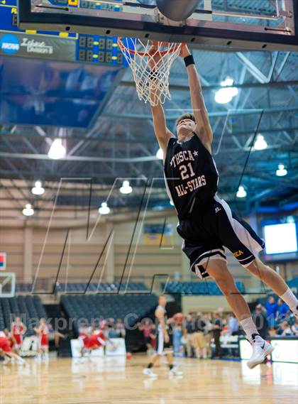Thumbnail 2 in THSCA All-Star Basketball Game photogallery.