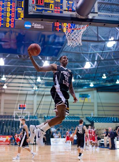 Thumbnail 1 in THSCA All-Star Basketball Game photogallery.