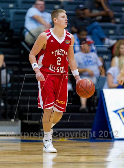 Thumbnail 3 in THSCA All-Star Basketball Game photogallery.