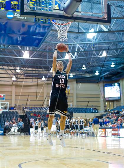 Thumbnail 2 in THSCA All-Star Basketball Game photogallery.
