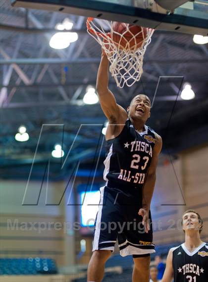 Thumbnail 3 in THSCA All-Star Basketball Game photogallery.