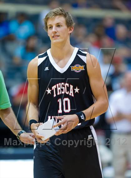 Thumbnail 1 in THSCA All-Star Basketball Game photogallery.