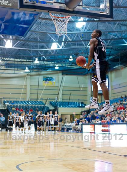 Thumbnail 2 in THSCA All-Star Basketball Game photogallery.