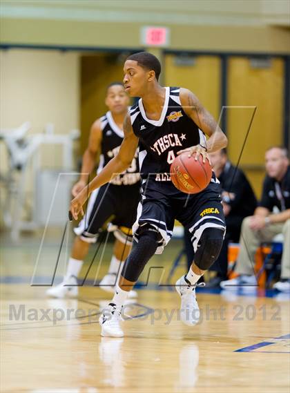 Thumbnail 3 in THSCA All-Star Basketball Game photogallery.
