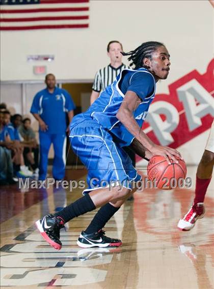 Thumbnail 1 in Jordan vs. Pasadena (Rose City Round Ball Classic) photogallery.