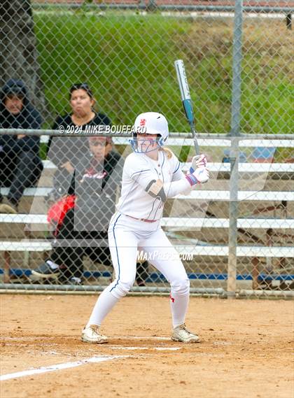 Thumbnail 3 in Rio Mesa @ San Marcos photogallery.