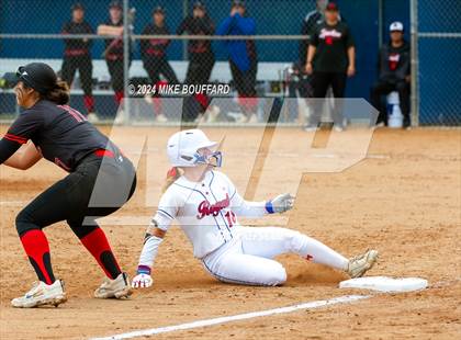 Thumbnail 3 in Rio Mesa @ San Marcos photogallery.