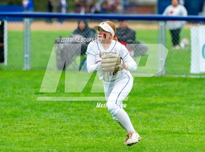 Thumbnail 3 in Rio Mesa @ San Marcos photogallery.