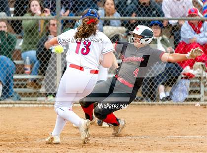 Thumbnail 1 in Rio Mesa @ San Marcos photogallery.