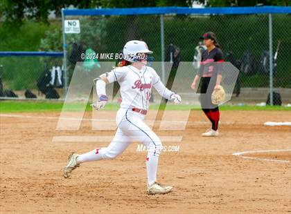 Thumbnail 1 in Rio Mesa @ San Marcos photogallery.