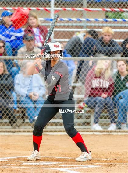 Thumbnail 1 in Rio Mesa @ San Marcos photogallery.