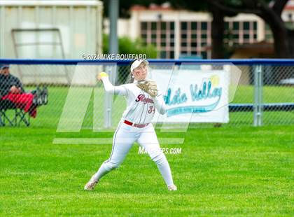 Thumbnail 3 in Rio Mesa @ San Marcos photogallery.
