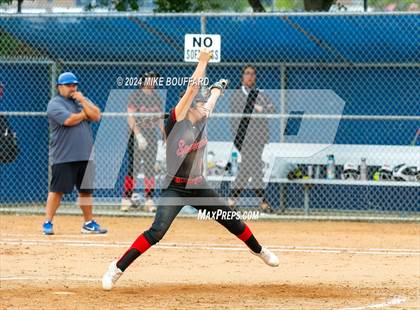 Thumbnail 1 in Rio Mesa @ San Marcos photogallery.