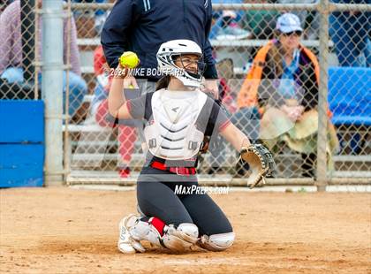 Thumbnail 3 in Rio Mesa @ San Marcos photogallery.