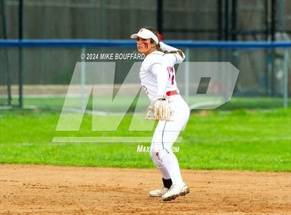 Thumbnail 3 in Rio Mesa @ San Marcos photogallery.