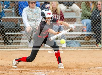 Thumbnail 1 in Rio Mesa @ San Marcos photogallery.