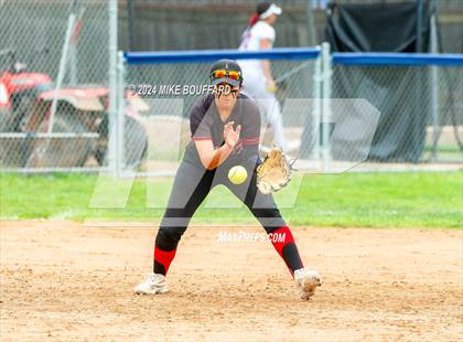 Thumbnail 2 in Rio Mesa @ San Marcos photogallery.