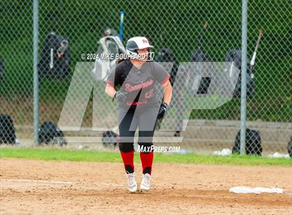 Thumbnail 3 in Rio Mesa @ San Marcos photogallery.