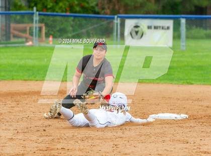 Thumbnail 1 in Rio Mesa @ San Marcos photogallery.
