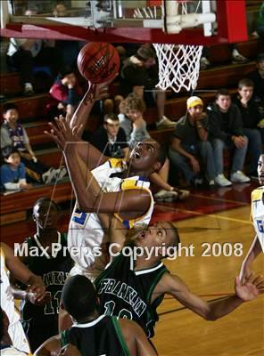 Thumbnail 1 in Gahr vs. Franklin (MaxPreps Holiday Classic) photogallery.