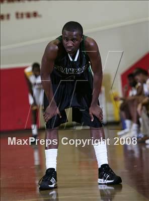 Thumbnail 3 in Gahr vs. Franklin (MaxPreps Holiday Classic) photogallery.
